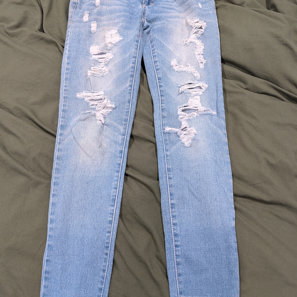 Distressed Skinny Blue Jeans for Women